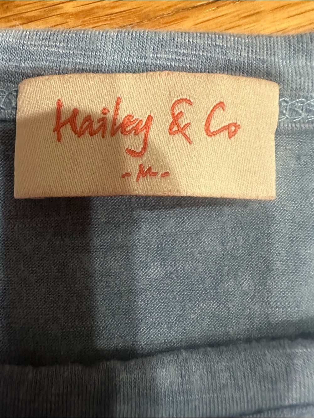 Hailey & Co. medium - Picture 4 of 6